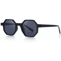 Square DESIGN Women Fashion Square Sunglasses UV400 Protection S6129 C01 Black - C01 Black - CY18YZXL3IT $20.55