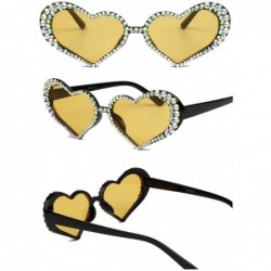 Goggle Woman's Cute Cat's Eye Heart Sunglasses with Diamond Insert for Ultraviolet Protection - Transparent - CF18YEUR3TY $30.77