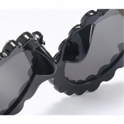 Round 2019 new personality trend street shooting round frame with diamonds ladies sunglasses - Black - C718L88XZCY $10.54