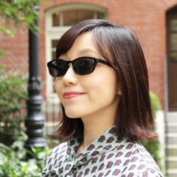 Wayfarer Japan Quality Sunglasses Unisex Triple UV protection Japan Patented Lens - Black/Smoke Type C - C512IQU2E29 $16.01