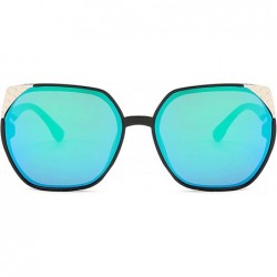 Round Classic style Sunglasses for Men or Women PC UV400 Sunglasses - Green - CF18SASZI84 $16.22